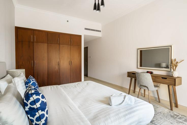 DubaiThe Palm Jumeirah의 Crescent Road(1261513P)에 위치한 1베드룸 풀퍼니시드 아파트 - 사진1