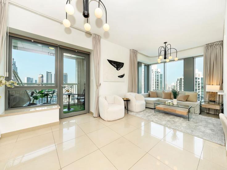 Salle de séjour élégante avec mobilier moderne dans un appartement à Building Sheikh Mohammed bin Rashid Boulevard - skylineserenity - 1297615 - DXB à Downtown Dubai, Dubai Salle de séjour élégante avec mobilier moderne dans un appartement à Building Sheikh Mohammed bin Rashid Boulevard - skylineserenity - 1297615 - DXB à Downtown Dubai, Dubai