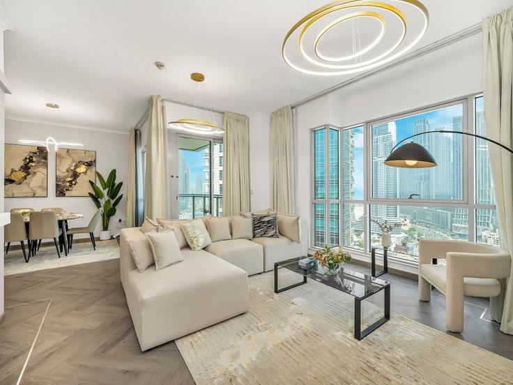 Downtown Dubai, Dubai에 위치한 Building Tariaq Bedon Esm - skylineserenity - 1297620 - DXB 유닛의 세련된 인테리어가 돋보이는 거실 Downtown Dubai, Dubai에 위치한 Building Tariaq Bedon Esm - skylineserenity - 1297620 - DXB 유닛의 세련된 인테리어가 돋보이는 거실