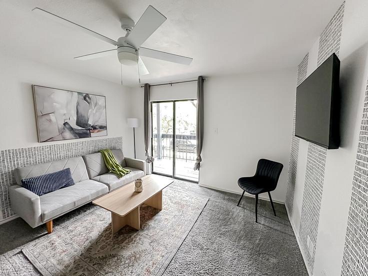 1 bedroom furnished apartment in Rosemont Street 1256106P, Austin, Austin, photo 1 1 bedroom furnished apartment in Rosemont Street 1256106P, Austin, Austin, photo 1