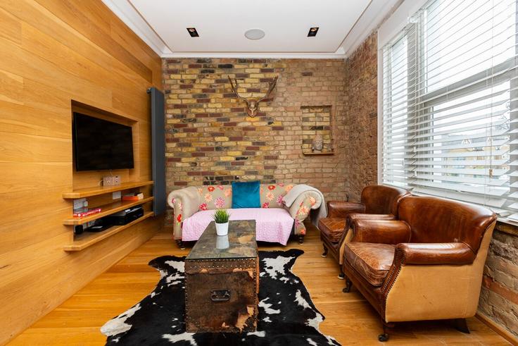Salle de séjour élégante avec mobilier moderne dans un appartement à Building Charlwood Road - smart-host-group-ted - 1513349 à London Borough of Wandsworth, London Salle de séjour élégante avec mobilier moderne dans un appartement à Building Charlwood Road - smart-host-group-ted - 1513349 à London Borough of Wandsworth, London