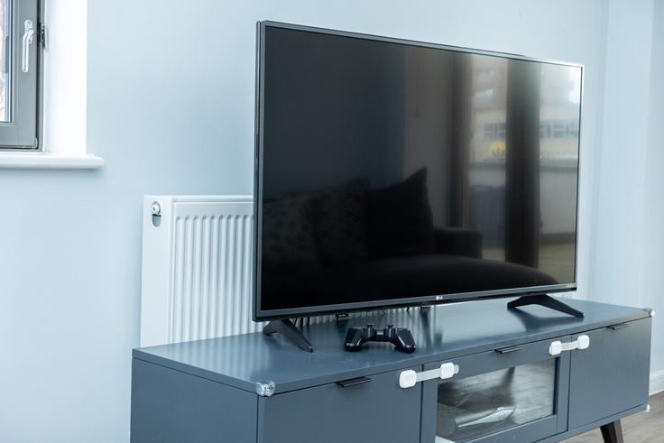 Elegante sala de estar con mobiliario moderno en un apartamento en Building Hammersley Road - smart-host-group-ted - 1557771 en London Borough of Newham, London Elegante sala de estar con mobiliario moderno en un apartamento en Building Hammersley Road - smart-host-group-ted - 1557771 en London Borough of Newham, London