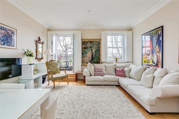 Elegante sala de estar con mobiliario moderno en un apartamento en Building Kew Foot Road - smarter-rent-ltd - 1351484 en London Borough of Richmond upon Thames, Richmond