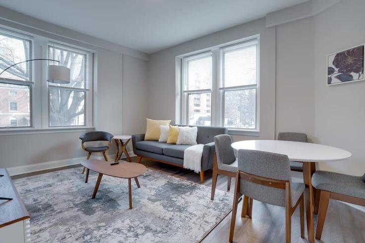 3 quarto mobiliado em apartamentos em Connecticut Avenue Northwest 1013283P, Washington, Washington, foto 1