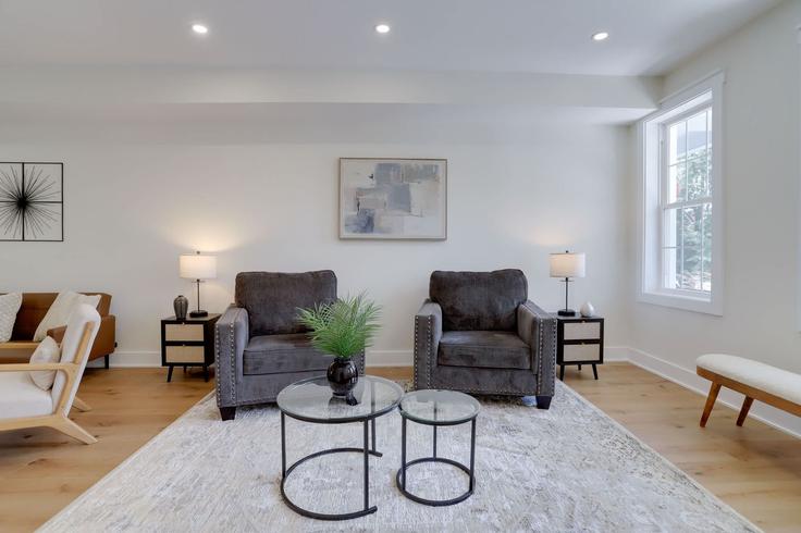 Massachusetts Avenue Southeastにある3件の寝室・家具付きアパート（1261546P、Washington、Washington）写真 1枚