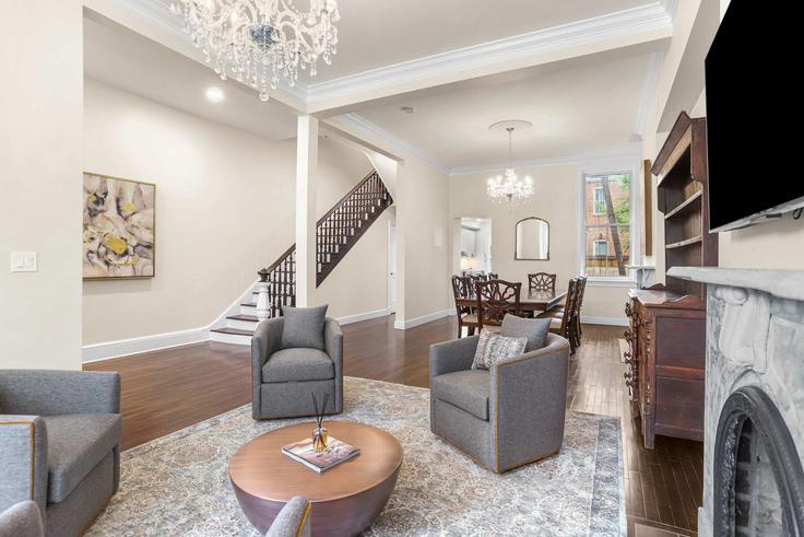 4 quarto mobiliado em apartamentos em East Capitol Street Southeast 1261537P, Washington, Washington, foto 1