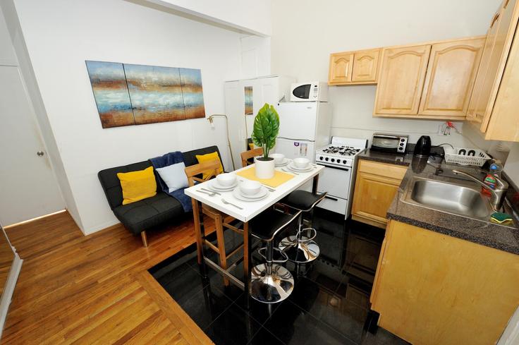 3 chambre appartement meublé à West 46th Street 1039029P , Manhattan, New York, photo 1 3 chambre appartement meublé à West 46th Street 1039029P , Manhattan, New York, photo 1