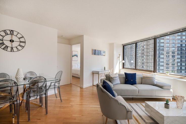 2 apartamento de un dormitorio amueblado en East 97th Street 1251683P , Manhattan, New York, foto 1