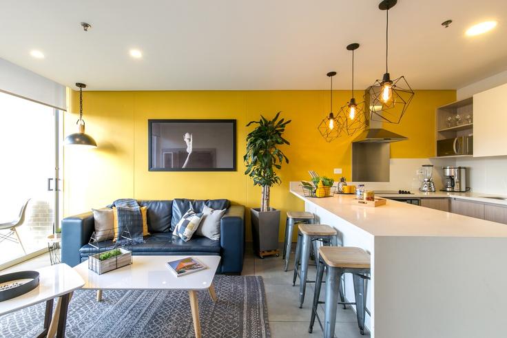 Salle de séjour élégante avec mobilier moderne dans un appartement à Building Carrera 33 - soul-management-sas - 1321325 à El Poblado, Medellín Salle de séjour élégante avec mobilier moderne dans un appartement à Building Carrera 33 - soul-management-sas - 1321325 à El Poblado, Medellín