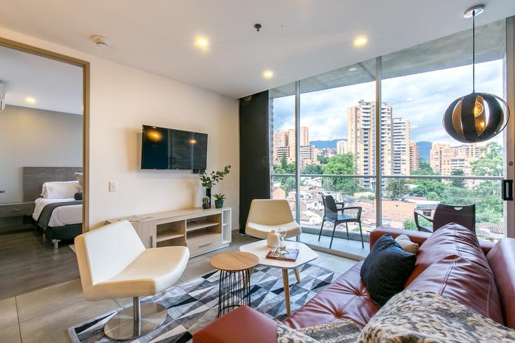 Salle de séjour élégante avec mobilier moderne dans un appartement à Building Calle 1 - soul-management-sas - 1321262 à El Poblado, Medellín Salle de séjour élégante avec mobilier moderne dans un appartement à Building Calle 1 - soul-management-sas - 1321262 à El Poblado, Medellín