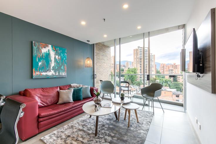 Salle de séjour élégante avec mobilier moderne dans un appartement à Building Calle 1a Sur - soul-management-sas - 1321312 à El Poblado, Medellín