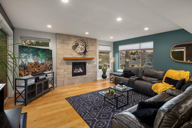 Building South Juneau Street - sound-stays - 1607373 adresindeki bir dairede modern mobilyalarla zarif bir şekilde tasarlanmış oturma odası Seattle, Seattle