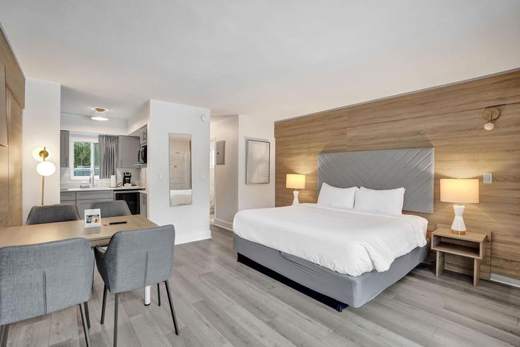 Fort Lauderdale Fort Lauderdale에 위치한 North Ocean Boulevard 1585693P의 가구가 완비된 스튜디오 유닛, 사진 1 Fort Lauderdale Fort Lauderdale에 위치한 North Ocean Boulevard 1585693P의 가구가 완비된 스튜디오 유닛, 사진 1