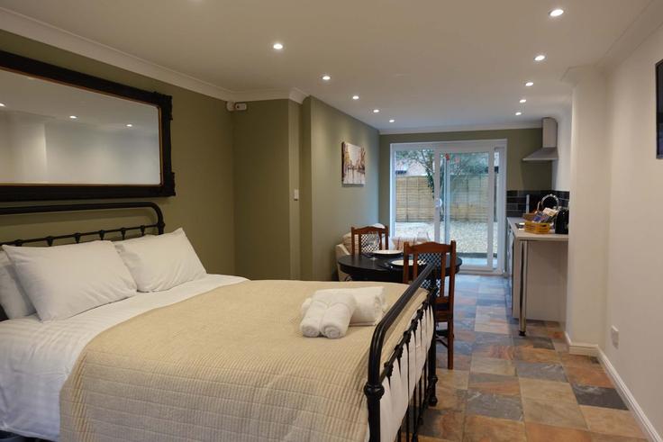 1 apartamento de un dormitorio amueblado en Lily Close 1519910P , Cherwell District, Bicester, foto 1