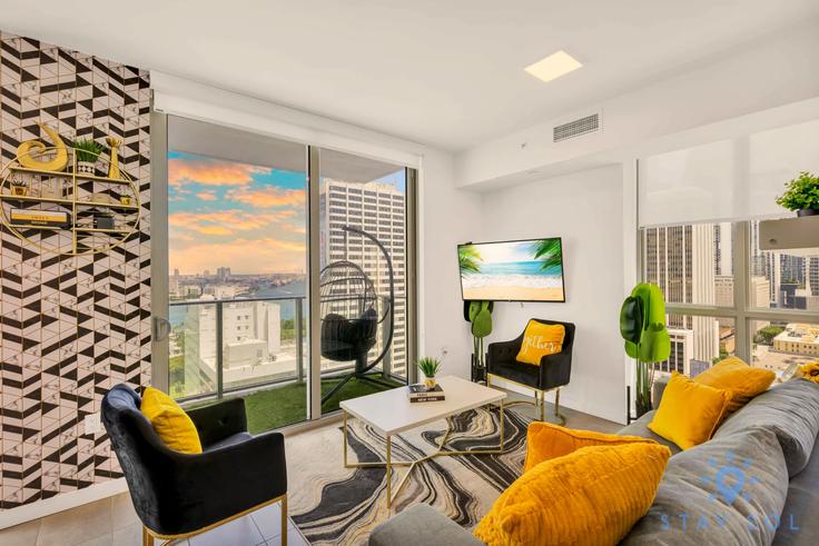 Biscayne Boulevardにある1件の寝室・家具付きアパート（1227474P、Miami、Miami）写真 1枚