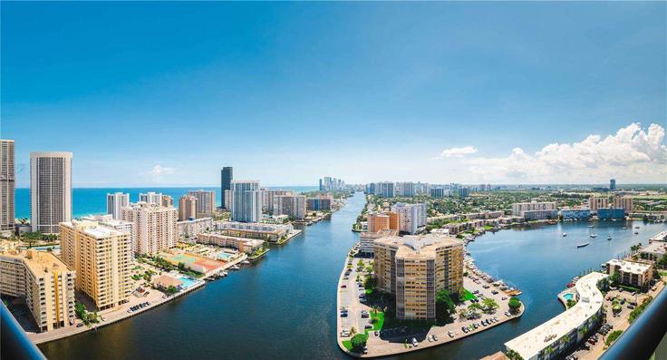East Hallandale Beach Boulevardにあるのスタジオ・家具付きアパート（1227523P、Hallandale Beach、Hallandale Beach）写真 1枚