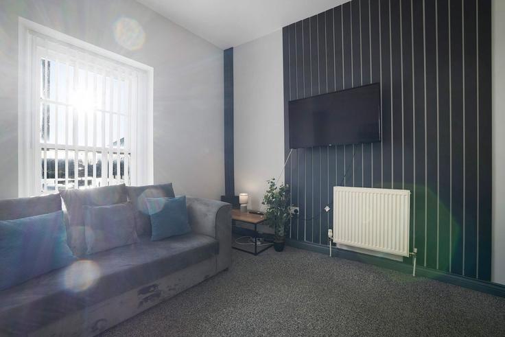 Elegant gestaltetes Wohnzimmer mit moderner Einrichtung in einer Wohnung im Building Church Road - stay-with-us-mpb-ltd - 1588659 in Stockton-on-Tees, Stockton-on-Tees Elegant gestaltetes Wohnzimmer mit moderner Einrichtung in einer Wohnung im Building Church Road - stay-with-us-mpb-ltd - 1588659 in Stockton-on-Tees, Stockton-on-Tees