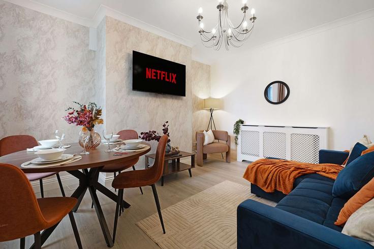 Sala de estar elegantemente projetada com móveis modernos em um apartamento no Building Jubilee Road - stay-with-us-mpb-ltd - 1648654 em Middlesbrough, Middlesbrough