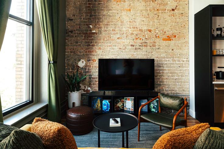 Birmingham, Birmingham에 위치한 Building 3rd Avenue North - staybham - 1352416 아파트의 세련된 인테리어가 돋보이는 거실