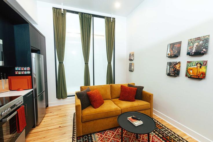 Birmingham, Birmingham에 위치한 Building 3rd Avenue North - staybham - 1352421 아파트의 세련된 인테리어가 돋보이는 거실