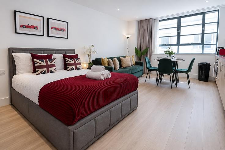 City of Westminster, London에 위치한 Building Fisherton Street - staylio - 1556667 유닛의 세련된 인테리어가 돋보이는 거실 City of Westminster, London에 위치한 Building Fisherton Street - staylio - 1556667 유닛의 세련된 인테리어가 돋보이는 거실
