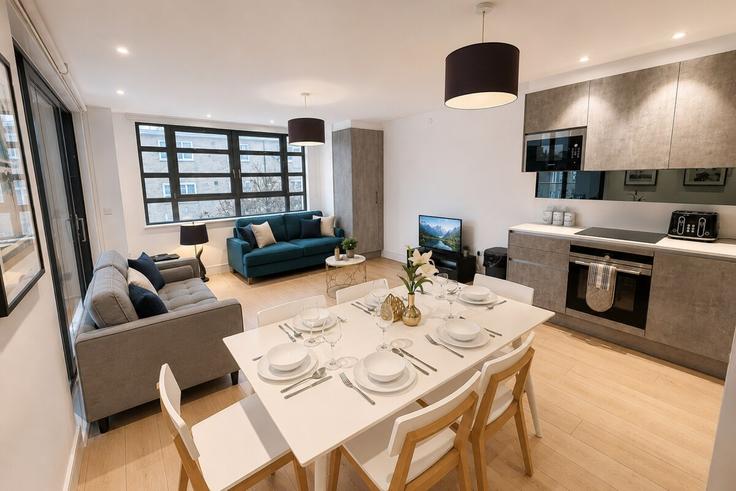 Sala de estar elegantemente projetada com móveis modernos em um apartamento no Building Hatton Street - staylio - 1581412 em City of Westminster, London Sala de estar elegantemente projetada com móveis modernos em um apartamento no Building Hatton Street - staylio - 1581412 em City of Westminster, London