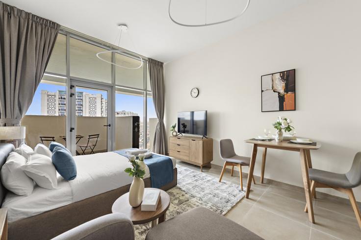 Building Al Asayel Street - stonetree-vacation-homes - 1317129 - DXB adresindeki bir dairede modern mobilyalarla zarif bir şekilde tasarlanmış oturma odası Jabal Ali First, Dubai
