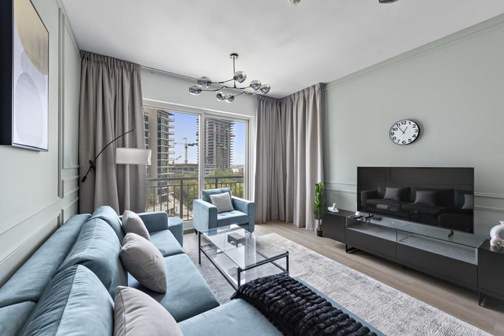 Building 5A - stonetree-vacation-homes - 1317212 adresindeki bir dairede modern mobilyalarla zarif bir şekilde tasarlanmış oturma odası Al Barsha, Dubai Building 5A - stonetree-vacation-homes - 1317212 adresindeki bir dairede modern mobilyalarla zarif bir şekilde tasarlanmış oturma odası Al Barsha, Dubai