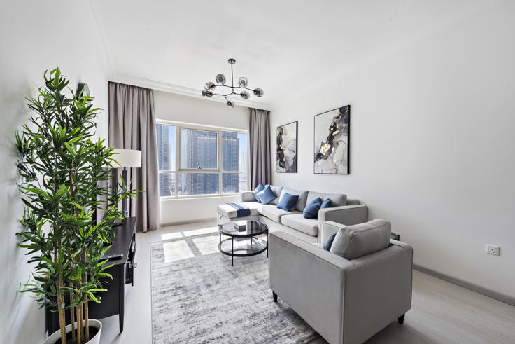 JLT, Dubai에 위치한 Building Cluster O - stonetree-vacation-homes - 1317236 - DXB 유닛의 세련된 인테리어가 돋보이는 거실 JLT, Dubai에 위치한 Building Cluster O - stonetree-vacation-homes - 1317236 - DXB 유닛의 세련된 인테리어가 돋보이는 거실