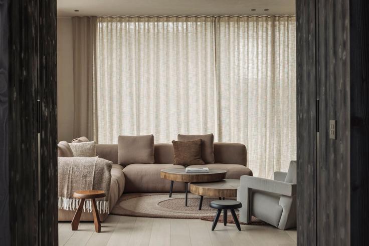 Building Zeebermlaan - studio-rippple - 1500401 adresindeki bir dairede modern mobilyalarla zarif bir şekilde tasarlanmış oturma odası Koksijde, Koksijde