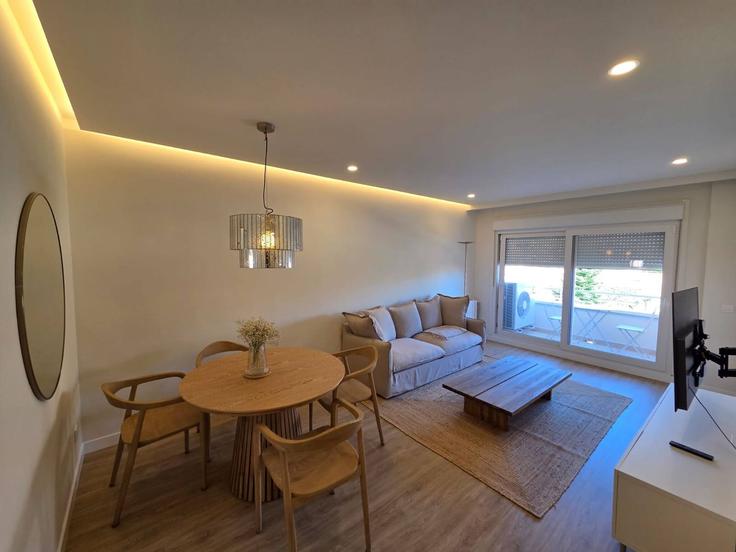 Elegantly designed living room with modern furnishings in an apartment at Building Calle Camilo José Cela - stylum-home - 1648613 in Las Rozas de Madrid, Las Rozas de Madrid Elegantly designed living room with modern furnishings in an apartment at Building Calle Camilo José Cela - stylum-home - 1648613 in Las Rozas de Madrid, Las Rozas de Madrid