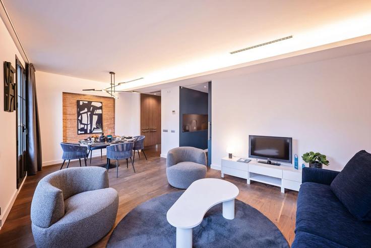 Eixample, Barcelona 소재 Building Rambla de Catalunya - sweett - 1053485 - BCN 유닛에 마련된, 현대적인 가구로 꾸며진 우아한 디자인의 거실 Eixample, Barcelona 소재 Building Rambla de Catalunya - sweett - 1053485 - BCN 유닛에 마련된, 현대적인 가구로 꾸며진 우아한 디자인의 거실