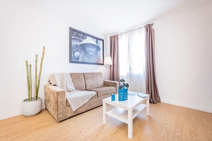 2 bedroom furnished apartment in Carrer de Villarroel 1053502P, Eixample, Barcelona, photo 1 2 bedroom furnished apartment in Carrer de Villarroel 1053502P, Eixample, Barcelona, photo 1