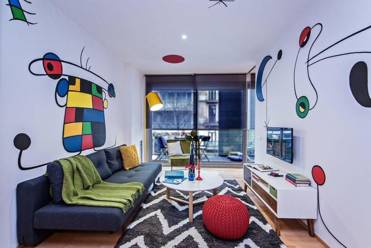 Elegante sala de estar con mobiliario moderno en un apartamento en Building Carrer de Calàbria - sweett - 1053920 - BCN en Eixample, Barcelona