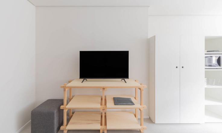 Elegant gestaltetes Wohnzimmer mit moderner Einrichtung in einer Wohnung im Building Rua Rego Freitas - tabas - 376814 - SAO in Vila Buarque, São Paulo