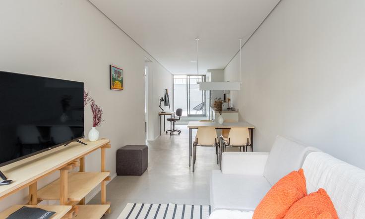 Vila Buarque, São Paulo에 위치한 Building Rua Rego Freitas - tabas - 377211 - SAO 유닛의 세련된 인테리어가 돋보이는 거실 Vila Buarque, São Paulo에 위치한 Building Rua Rego Freitas - tabas - 377211 - SAO 유닛의 세련된 인테리어가 돋보이는 거실