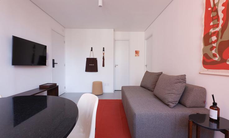 Vila Buarque, São Paulo에 위치한 Building Rua Bento Freitas - tabas - 390357 - SAO 유닛의 세련된 인테리어가 돋보이는 거실 Vila Buarque, São Paulo에 위치한 Building Rua Bento Freitas - tabas - 390357 - SAO 유닛의 세련된 인테리어가 돋보이는 거실