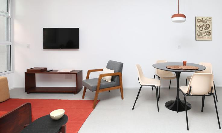 Salle de séjour élégante avec mobilier moderne dans un appartement à Building Rua Bento Freitas - tabas - 389638 - SAO à Vila Buarque, São Paulo