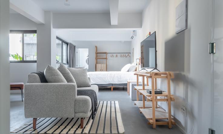 São Paulo Vila BuarqueのBuilding Rua Rego Freitas - tabas - 376347 - SAOのアパートメントにある、モダンな家具を備えたエレガントなデザインのリビングルーム São Paulo Vila BuarqueのBuilding Rua Rego Freitas - tabas - 376347 - SAOのアパートメントにある、モダンな家具を備えたエレガントなデザインのリビングルーム