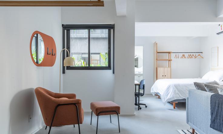 Salle de séjour élégante avec mobilier moderne dans un appartement à Building Rua Rego Freitas - tabas - 376325 - SAO à Vila Buarque, São Paulo Salle de séjour élégante avec mobilier moderne dans un appartement à Building Rua Rego Freitas - tabas - 376325 - SAO à Vila Buarque, São Paulo