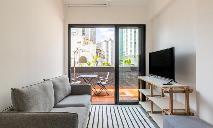 Vila Buarque, São Paulo에 위치한 Building Rua Rego Freitas - tabas - 376380 - SAO 유닛의 세련된 인테리어가 돋보이는 거실 Vila Buarque, São Paulo에 위치한 Building Rua Rego Freitas - tabas - 376380 - SAO 유닛의 세련된 인테리어가 돋보이는 거실