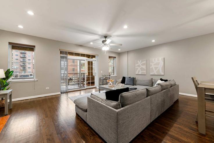 Chicago, Chicago에 위치한 Building South Michigan Avenue - the-dream-rentals - 1244939 - CHI 유닛의 세련된 인테리어가 돋보이는 거실 Chicago, Chicago에 위치한 Building South Michigan Avenue - the-dream-rentals - 1244939 - CHI 유닛의 세련된 인테리어가 돋보이는 거실