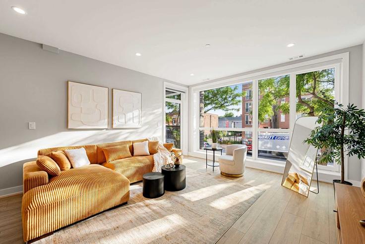 Building West Polk Street - the-dream-rentals - 1253893 - CHI adresindeki bir dairede modern mobilyalarla zarif bir şekilde tasarlanmış oturma odası Chicago, Chicago