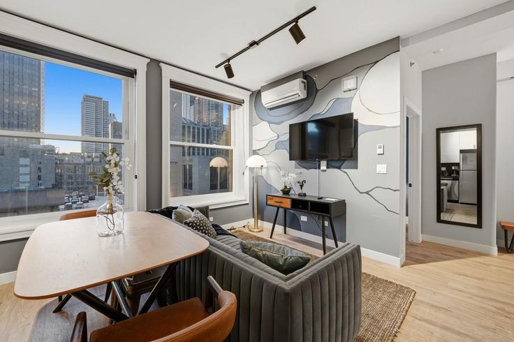 Chicago ChicagoのBuilding South Dearborn Street - the-dream-rentals - 1521505のアパートメントにある、モダンな家具を備えたエレガントなデザインのリビングルーム Chicago ChicagoのBuilding South Dearborn Street - the-dream-rentals - 1521505のアパートメントにある、モダンな家具を備えたエレガントなデザインのリビングルーム
