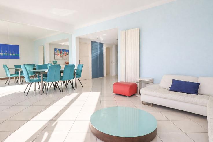 リビングルーム