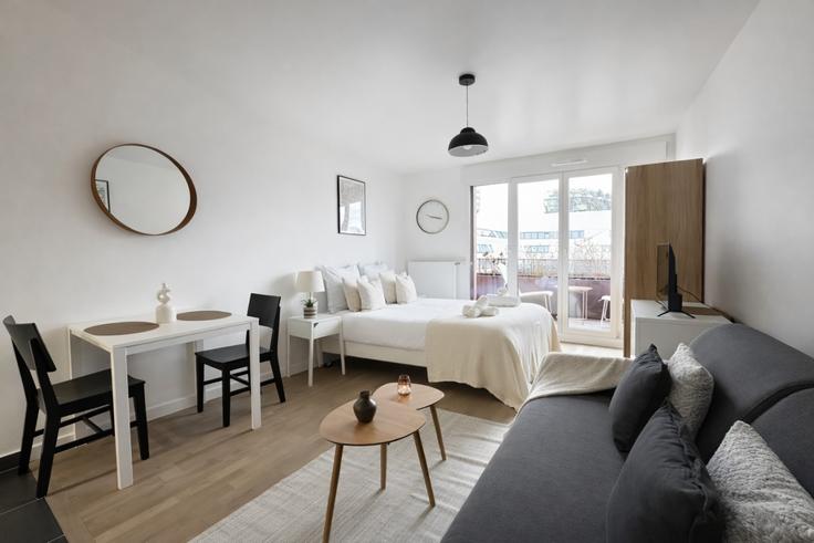 Elegante sala de estar con mobiliario moderno en un apartamento en Building Rue Jouvenet - the-flex-paris - 1563995 en 16th arrondissement, Paris Elegante sala de estar con mobiliario moderno en un apartamento en Building Rue Jouvenet - the-flex-paris - 1563995 en 16th arrondissement, Paris