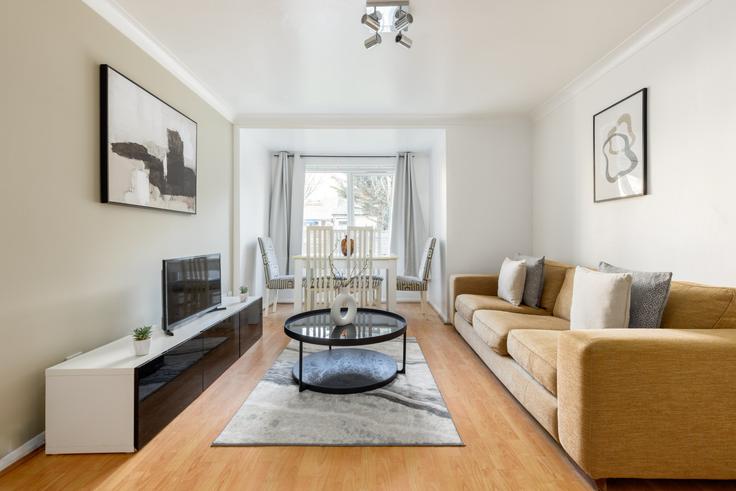 Elegant gestaltetes Wohnzimmer mit moderner Einrichtung in einer Wohnung im Building Chaucer Drive - the-flex - 1254185 - LON in London Borough of Southwark, London Elegant gestaltetes Wohnzimmer mit moderner Einrichtung in einer Wohnung im Building Chaucer Drive - the-flex - 1254185 - LON in London Borough of Southwark, London