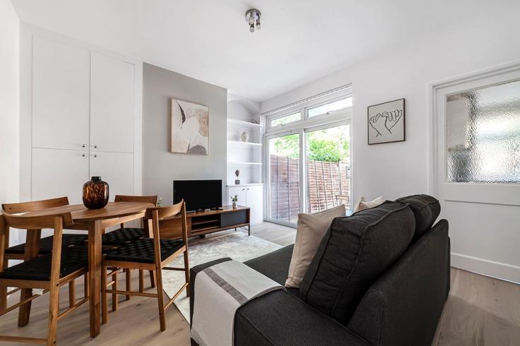 LondonLondon Borough of Brent의 Brendon Avenue(1254217P)에 위치한 1베드룸 풀퍼니시드 아파트 - 사진1