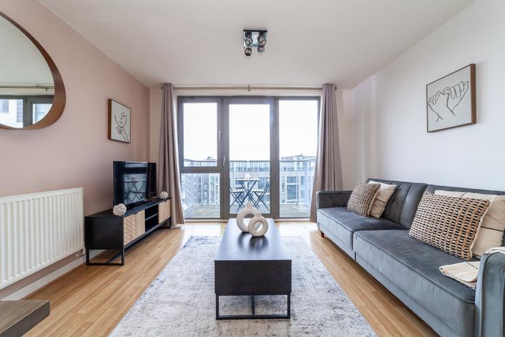 London Borough of Newham, London에 위치한 Building High Street - the-flex - 1254218 - LON 아파트의 세련된 인테리어가 돋보이는 거실