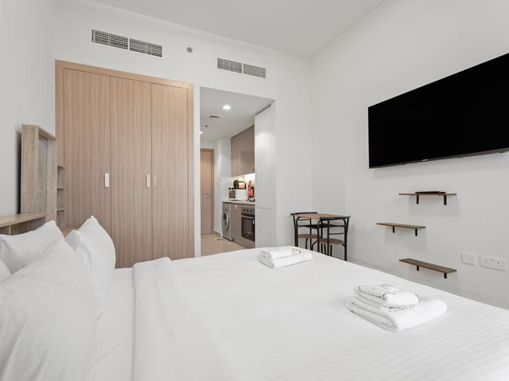 Dubai Nad Al Sheba에 위치한 Tariaq Bedon Esm 1258135P의 가구가 완비된 스튜디오 유닛, 사진 1